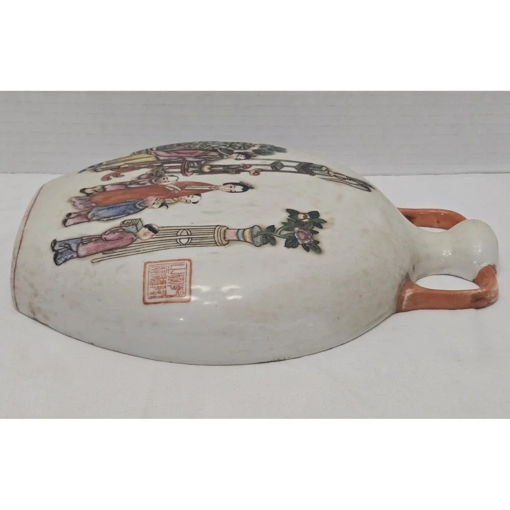 Vtg Chinoiserie Famille Rose Wall Pocket Plaque Vase Hand-Painted Hong Kong 70's